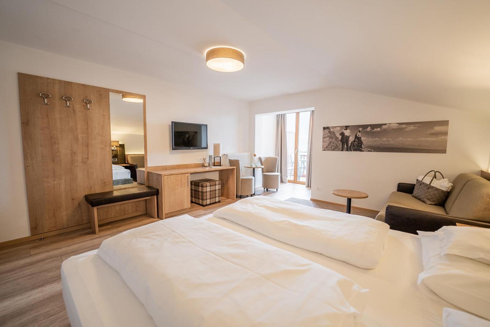 Hotel Brunnhofer Тироло Экстерьер фото