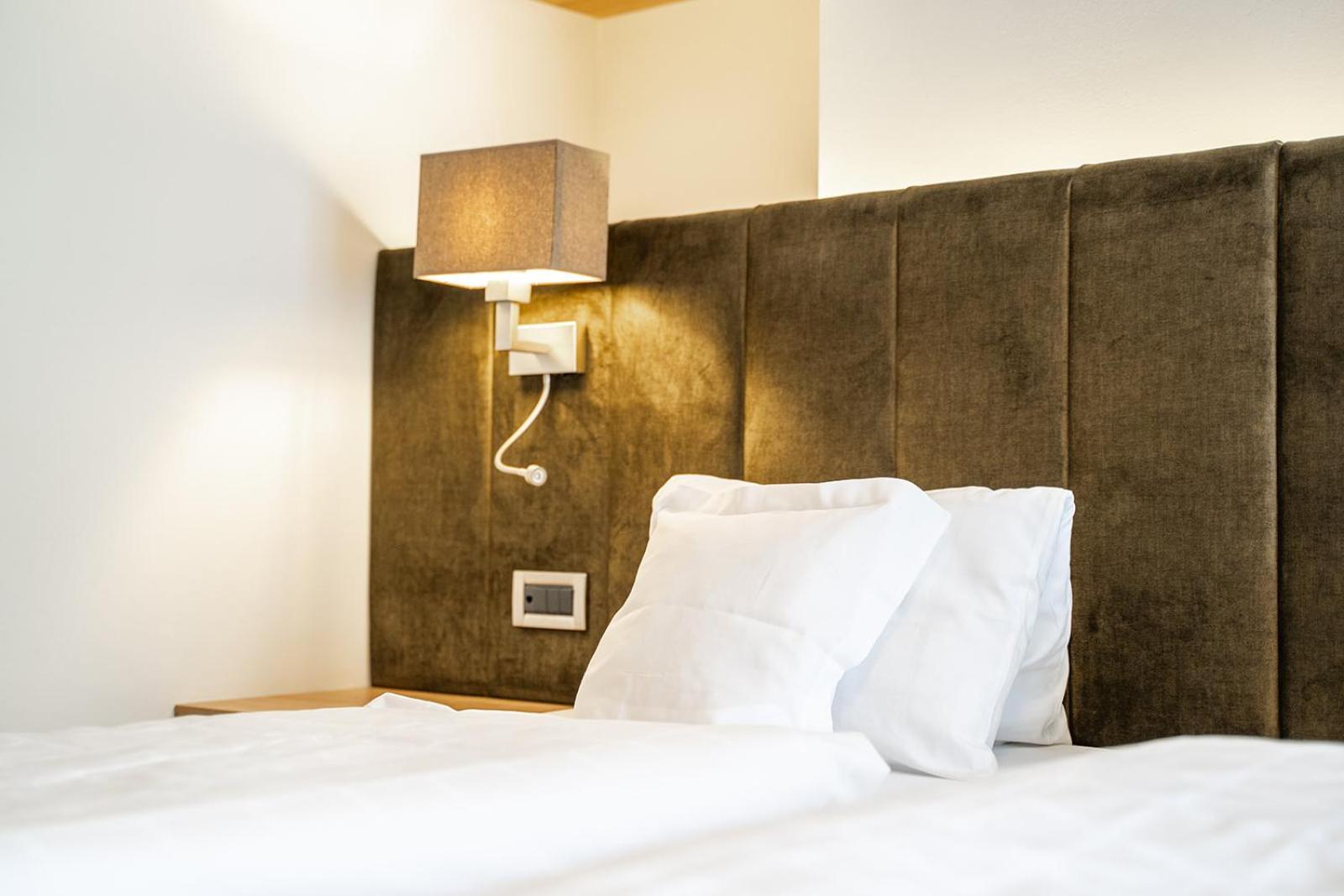 Hotel Brunnhofer Тироло Экстерьер фото